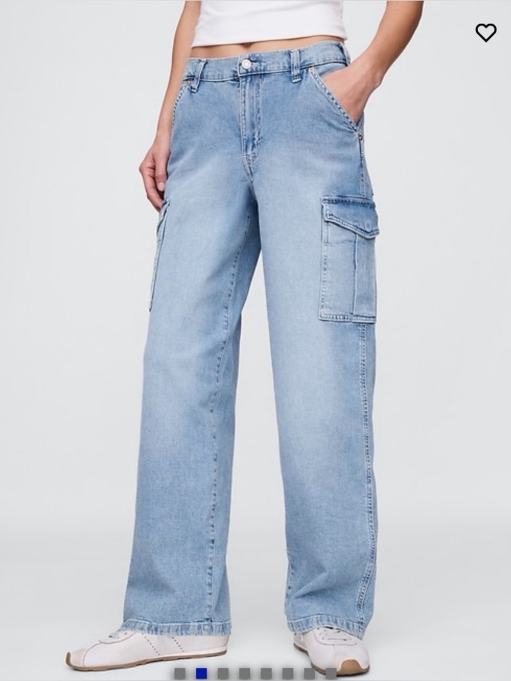 GAP women's 90s loose midrise cargo jeans, light wash